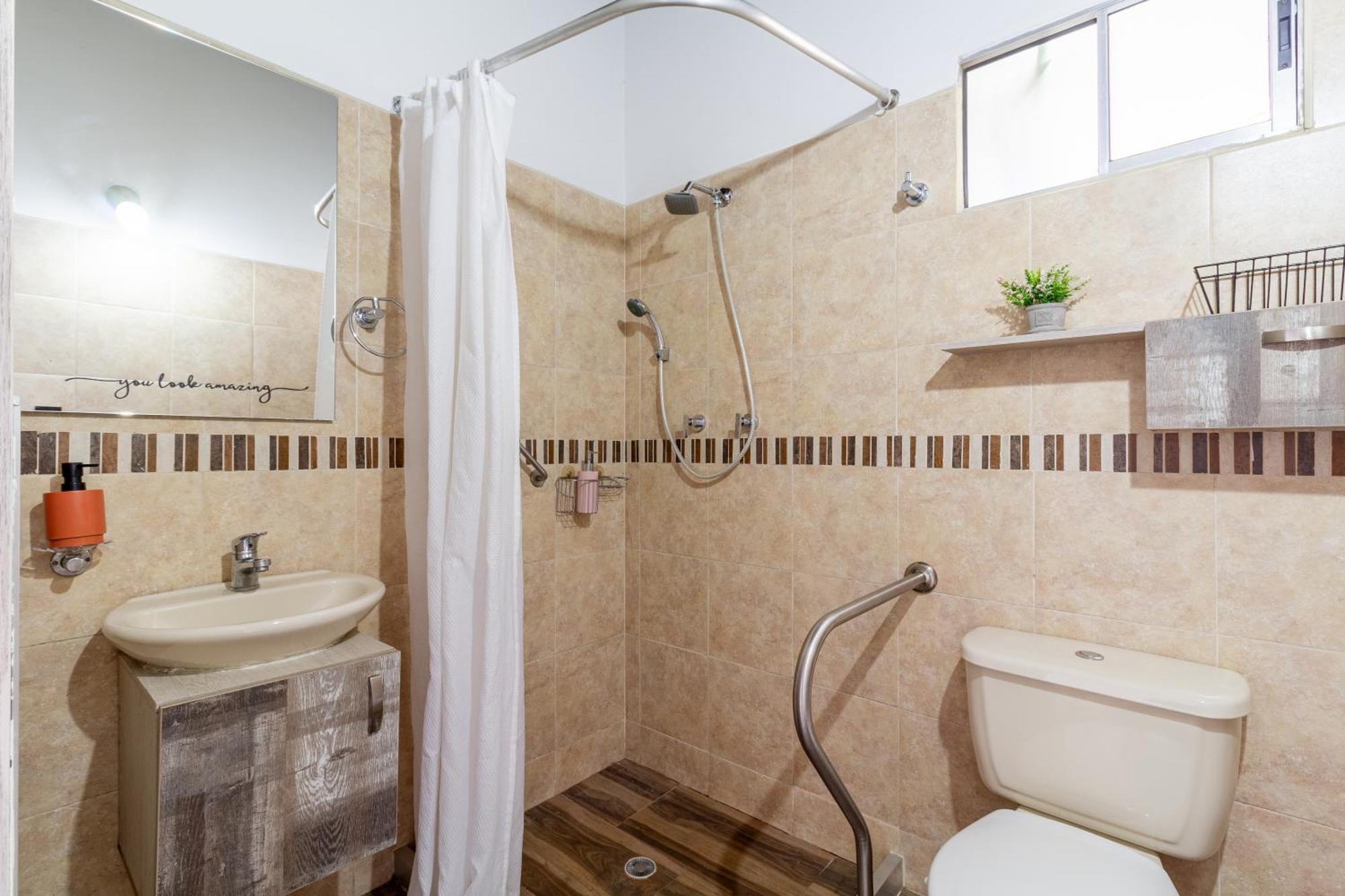 מדיין Platinum Home מראה חיצוני תמונה